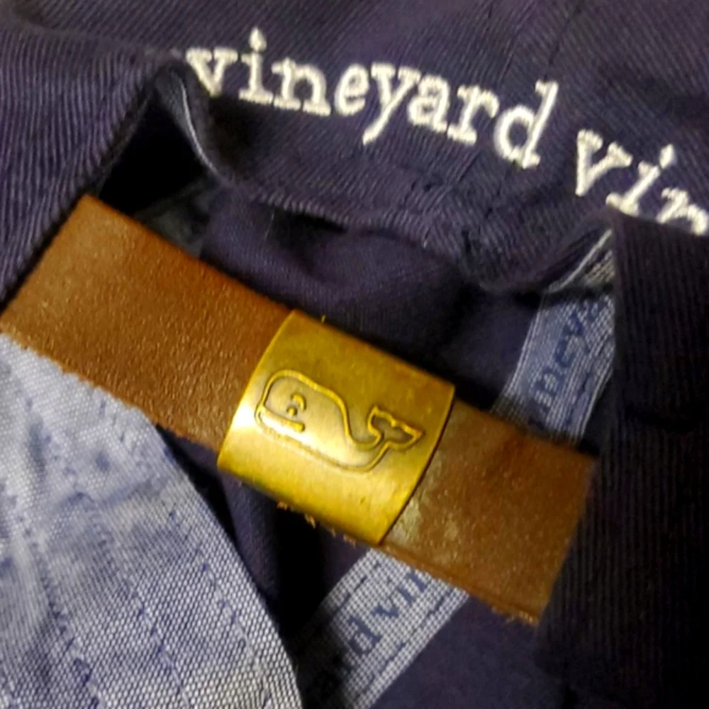 🔥VINEYARD VINES Navy Blue/Pink  Whale Logo Leather Strap Back Baseball Cap OS‎
